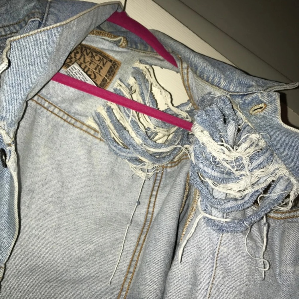 Custom denim jacket - Picture 3 of 6